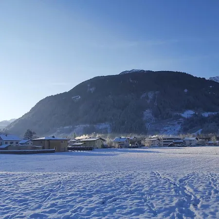 アパート Haus Ronna