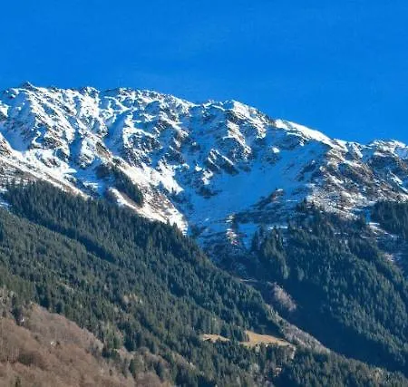 Haus Ronna アパート シュルンス